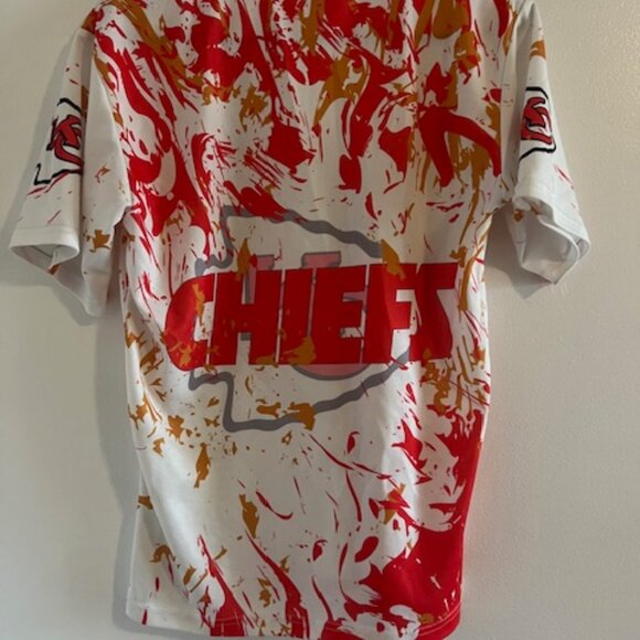 Unisex Kansas City Chiefs T-Shirt Red and White - Picture 2 of 2
